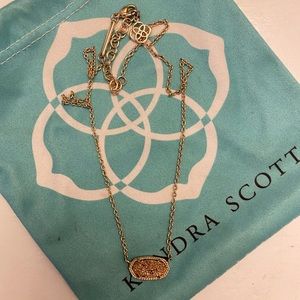 Elisa necklace in rose gold drusy